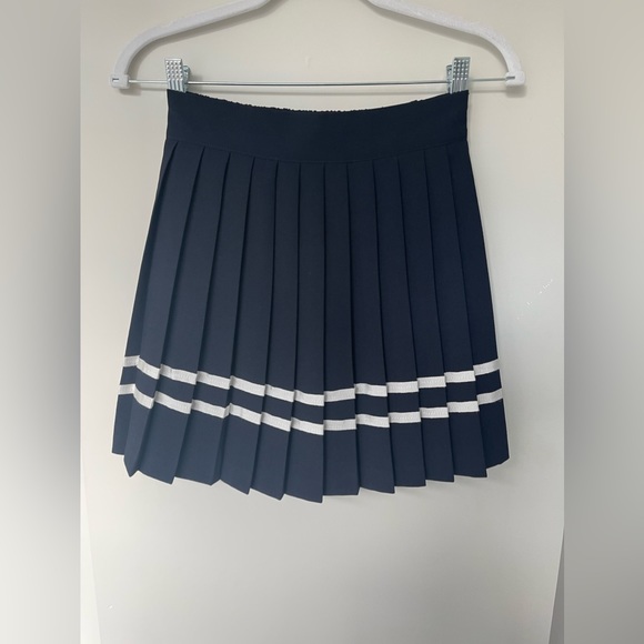 G&P Vancouver - High Waisted Pleated Skirt - Navy + White Ribbon - Size XS-S - Picture 2 of 8
